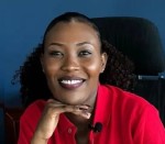Room Attendant Kavosi aus Mombasa Kenia