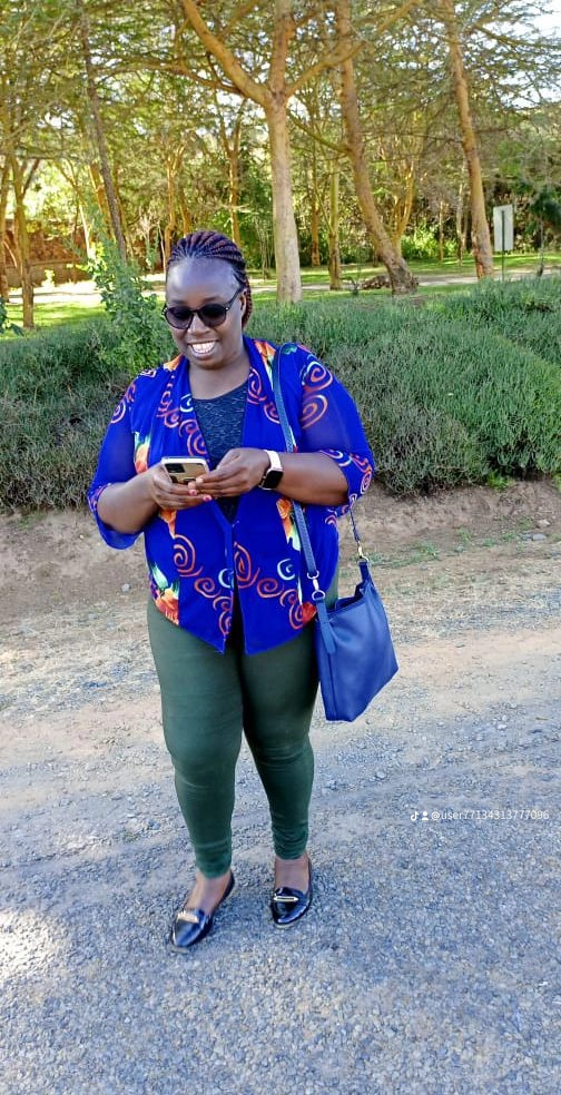 Room Attendant Agnes aus Nairobi Kenya Kenia