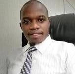 Warehouse worker Samwel aus Nairobi Kenia