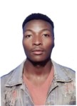 Programmer operating technology Wangari aus Ruai Kenia