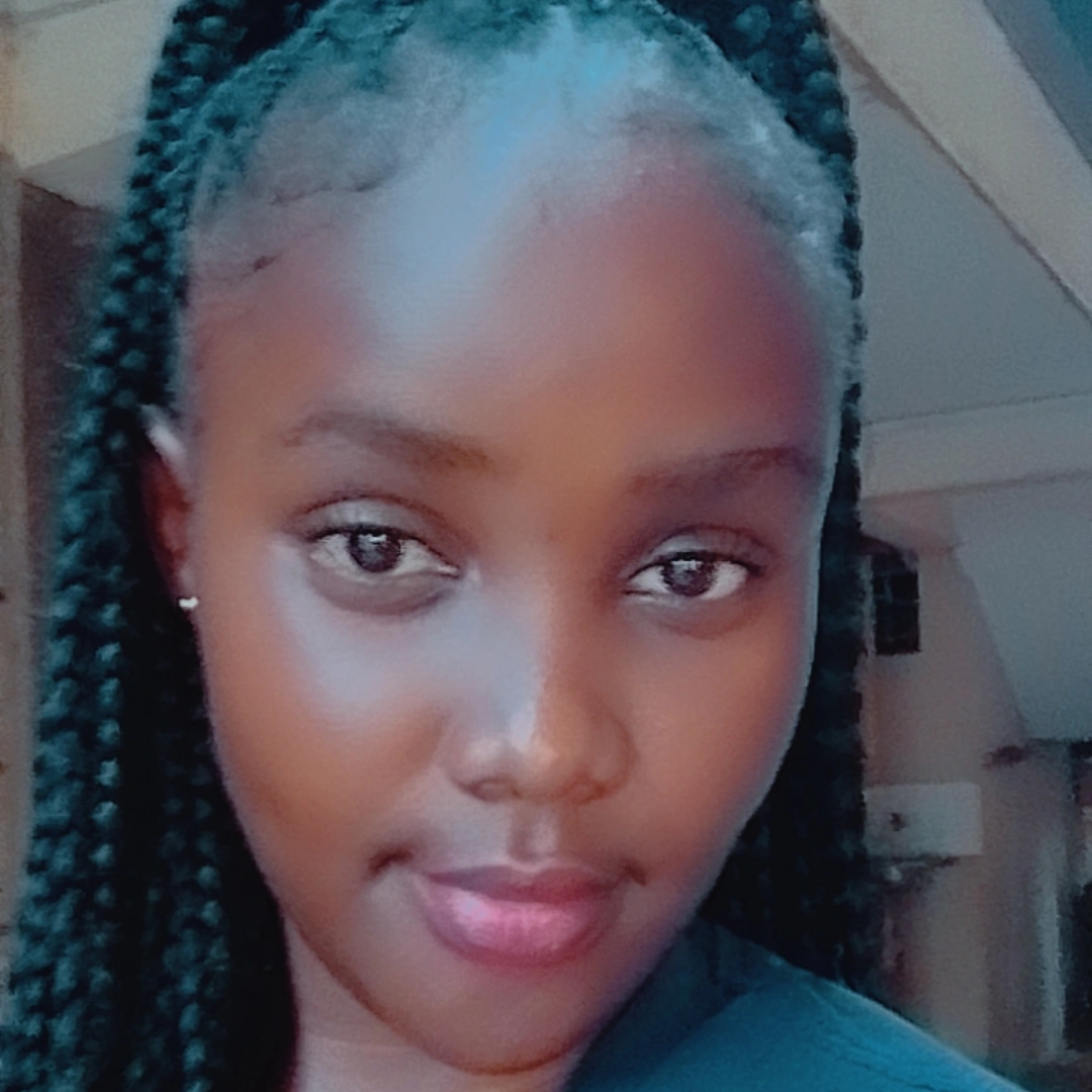 Certified Nursing Assistant (CNA) Cynthia from Usain Gishu Kenya
