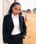 Rezeptionist Helena aus Luanda Angola