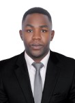 KellnerIn Bariki aus Dar Es Salaam Tansania